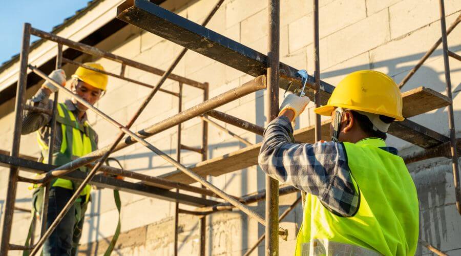 Professional residential roofers in Kelso, WA